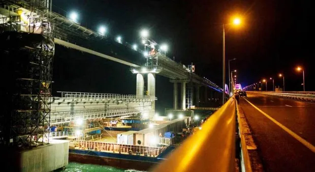 Кого Путин наградил и отблагодарил за восстановление Крымского моста
