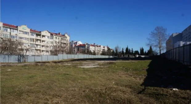 В Севастополе готовят почву под строительство нового торгового комплекса