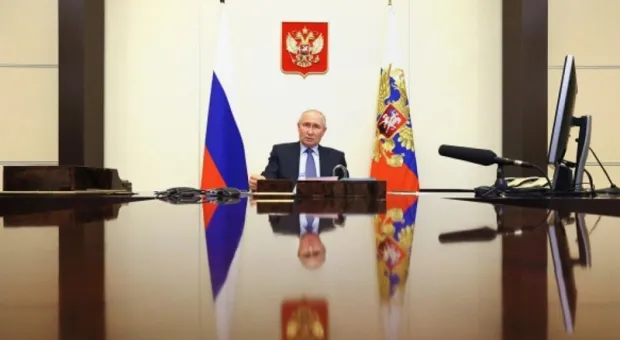 Песков рассказал про «двойников Путина» и бункер 