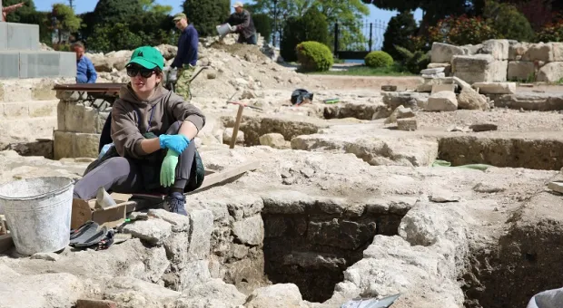 В Севастополе обнаружены останки нескольких десятков человек и редкие артефакты