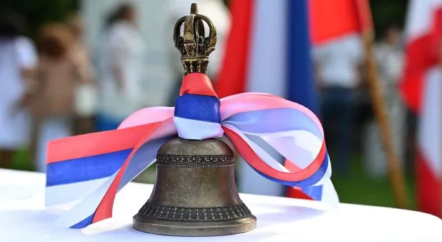 Последний звонок прозвенит не для всех крымских школьников
