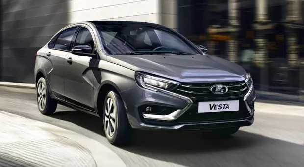 «АвтоВАЗ» наконец объявил цены на Lada Vesta нового поколения