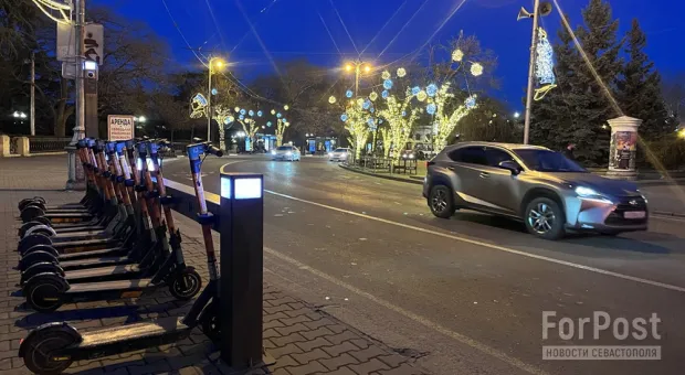 В России хотят убрать электросамокаты с пешеходных улиц