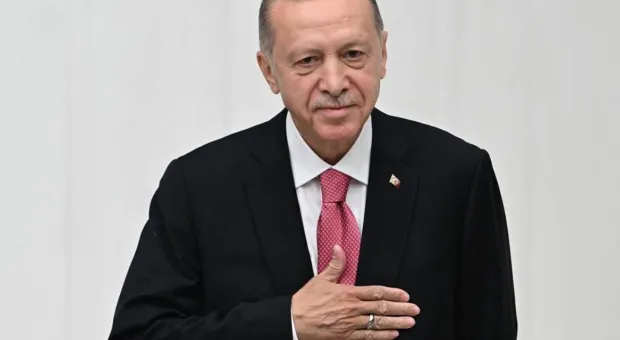 «Не забудем тех, кто нас поддерживал»: Эрдоган стал президентом Турции в третий раз 