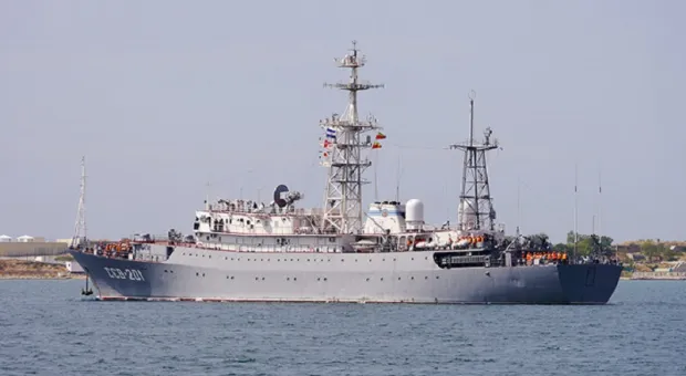 Шесть украинских катеров ночью атаковали охранявший «Турецкий поток» корабль ЧФ