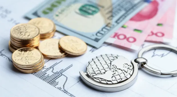 Во что россиянам вкладывать деньги вместо «очень опасных» долларов и евро