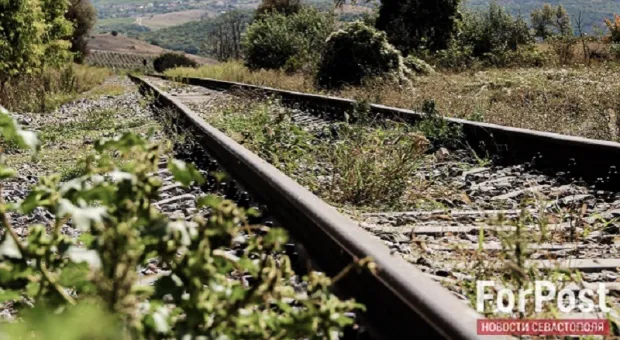 На северо-востоке Крыма на железной дороге возникли проблемы
