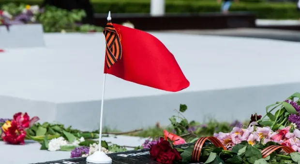 В Латвии массово рассылают штрафы за поздравления с Днём Победы в соцсетях