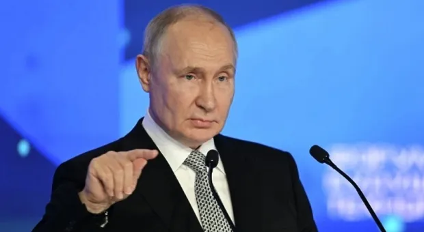 Путин потребовал перевести экономику на новую модель управления