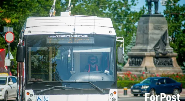  В Севастополе ряду водителей троллейбусов вернут деньги за работу кондуктором
