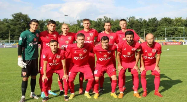 Гол на последних минутах принёс футболистам из Крыма победу над Кубанью