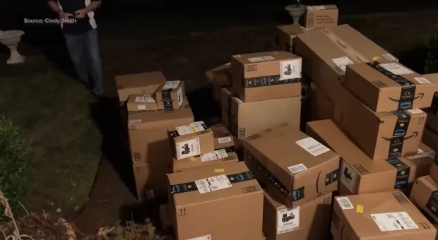 Интернет-магазин завалил дом женщины посылками, которые она не заказывала