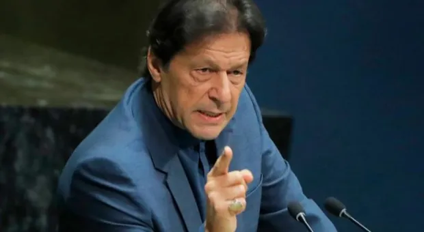 Бывший премьер-министр Пакистана Имран Хан приговорен к трем годам колонии по делу о коррупции 