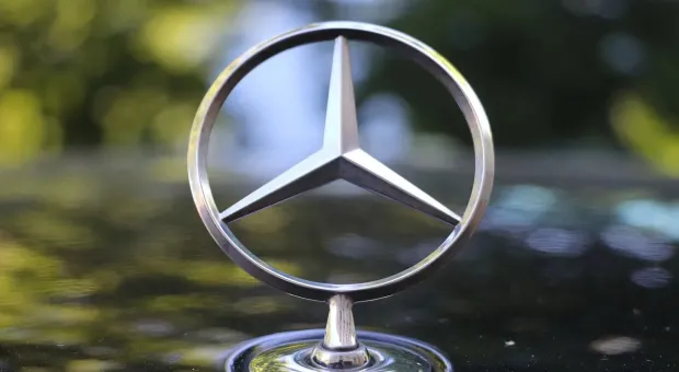Mercedes полностью отключил российских дилеров от своего ПО