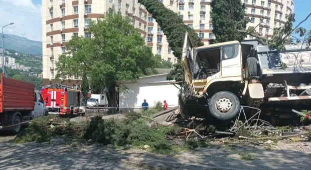 Жителя Севастополя будут судить в Ялте за погром на грузовике с бетоном 