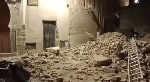 Число жертв землетрясения в Марокко превысило 290 