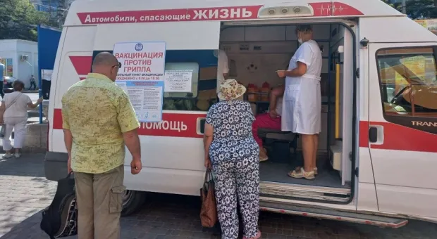 В Севастополе стартовала прививочная кампания на колёсах