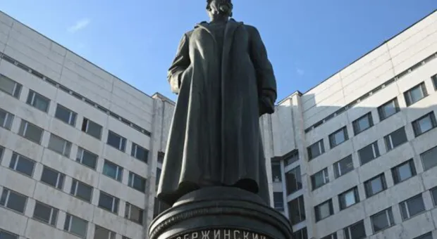 В Москве вернули памятник «чекисту номер один» Дзержинскому