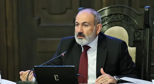 Пашинян заявил, что миротворцы РФ провалили миссию в Карабахе