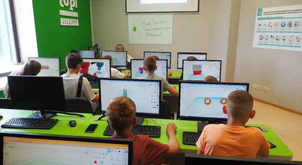В Севастополе в «Академии ТОП» обучают детей с 7 лет IT специальностям