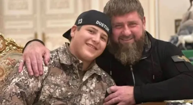 Сыну Рамзана Кадырова вручили пятую за месяц награду