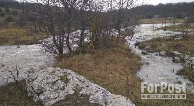 Дожди пробудили горную реку и принесли много вреда городам Крыма