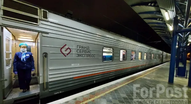 В Крым на новогодних праздниках отправят дополнительные поезда