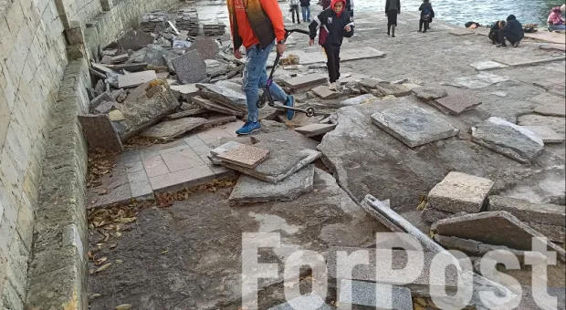 Ураган навредил Севастополю более чем на 6 миллиардов рублей