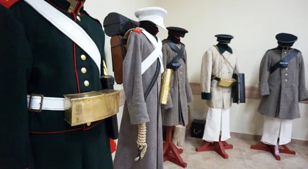 В Севастополе собрали коллекцию костюмов защитников города и франко-британских захватчиков