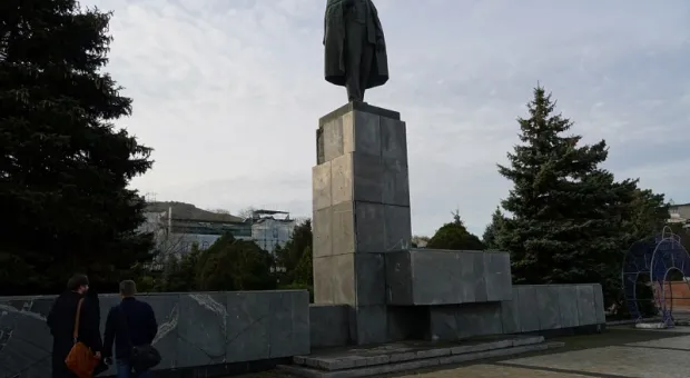 Самый восточный в Крыму памятник Ленину ждёт реставрация