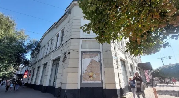 От фасада до лампочек: как изменится Дом художника в столице Крыма