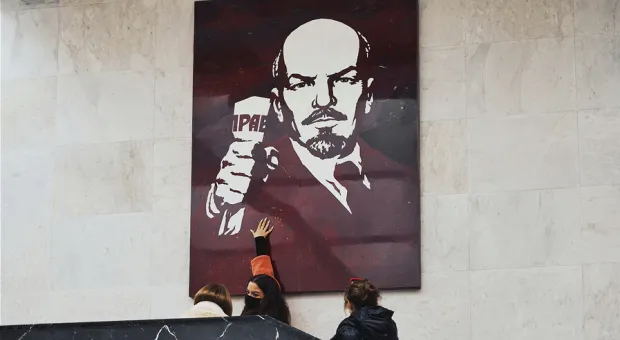 Почему нельзя сейчас захоронить тело Ленина