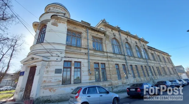 В Крыму просят сохранить здание Талмуд-Торы