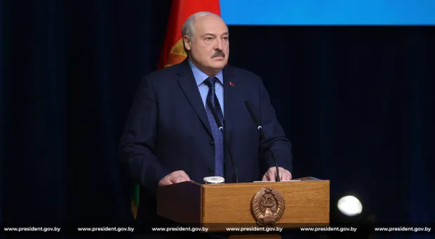 Лукашенко сообщил о планах оппозиции присоединить земли России к Белоруссии