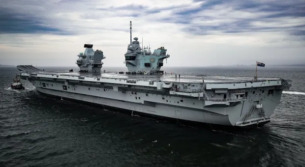 Великобритания может продать свой авианосец из-за нехватки денег для флота