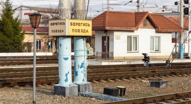 Юная жительница Севастополя погибла под колёсами электрички в Крыму