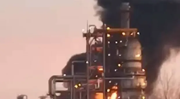 Чего может добиться Украина, атакуя нефтеперерабатывающие заводы в России?