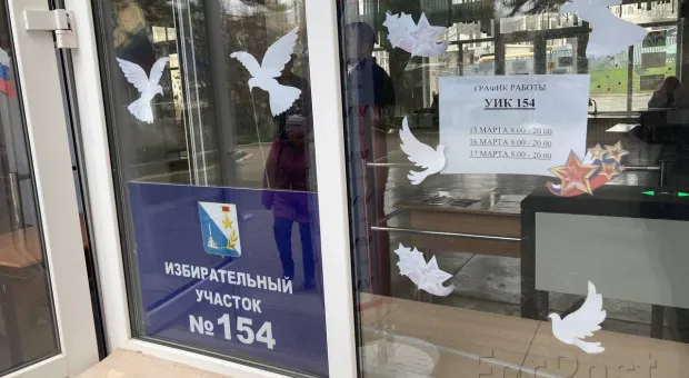 Более трети севастопольцев проголосовали уже в первый день