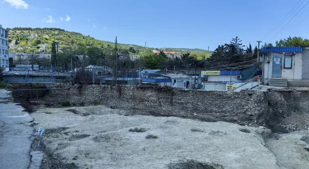 Новости Севастополя - На Ласпинском перевале зияет пятно на репутации Севастополя