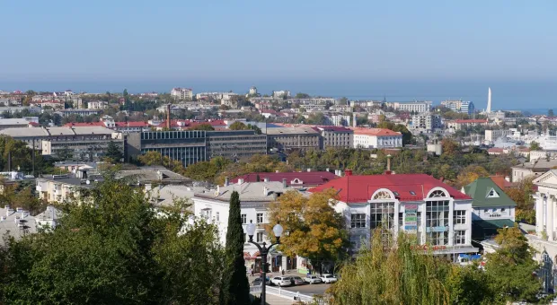 Новости Севастополя - В Севастополе уничтожены колонны исторической гостиницы на площади Нахимова