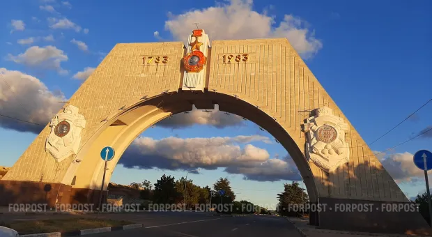 Новости Севастополя - Под Севастополем перевернулась машина для заключенных