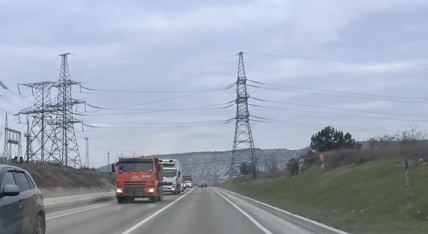 Новости Севастополя - В Севастополе лихач сбил двух девушек на пешеходном переходе