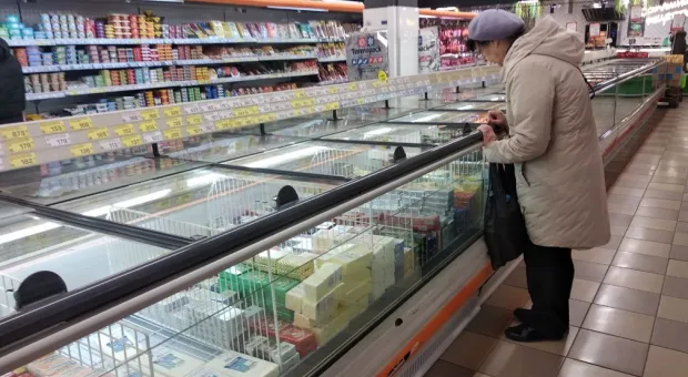 Новости России - Массовое отравление готовой едой из магазинов: что известно о ЧП