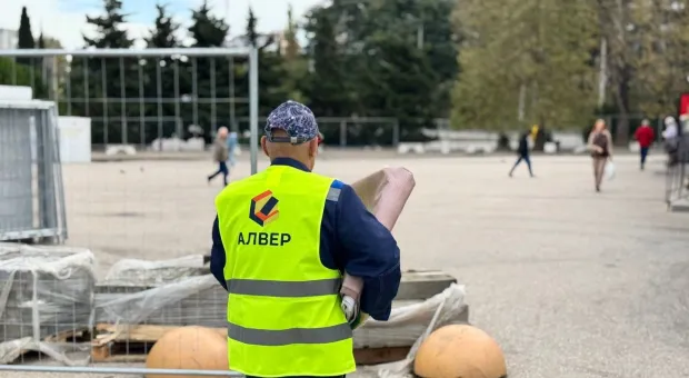 Новости Севастополя - С Приморского бульвара в Севастополе могут снести «Дерево любви»