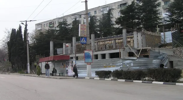 Новости Севастополя - Ледовый каток в Севастополе приказал долго жить