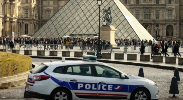 Мировые новости - В мужественности жены Макрона уверены даже французские налоговики