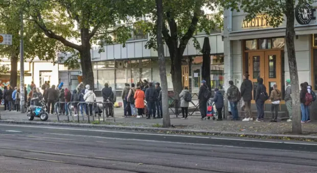 Мировые новости - Бывшего главу Севастополя осудили за "госизмену"