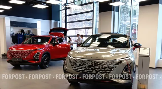 Новости России - Как автомобилисты отреагировали на предстоящее подорожание иномарок в России