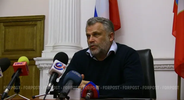 Новости Севастополя - Обвинения в преступных действиях губернатор Овсянников свёл к личному конфликту