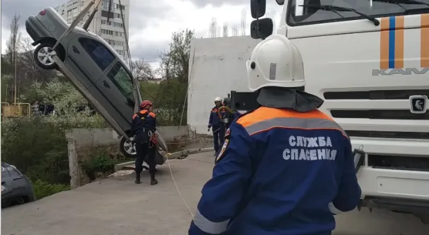 Новости Севастополя - Житель солнечного Казахстана «кошмарил» бизнесменов Севастополя